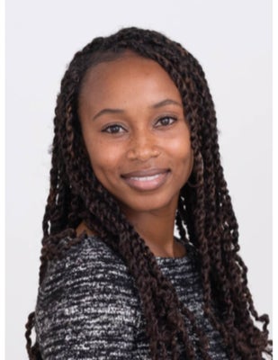 Portrait of Alicia McDonald, Sales Associate